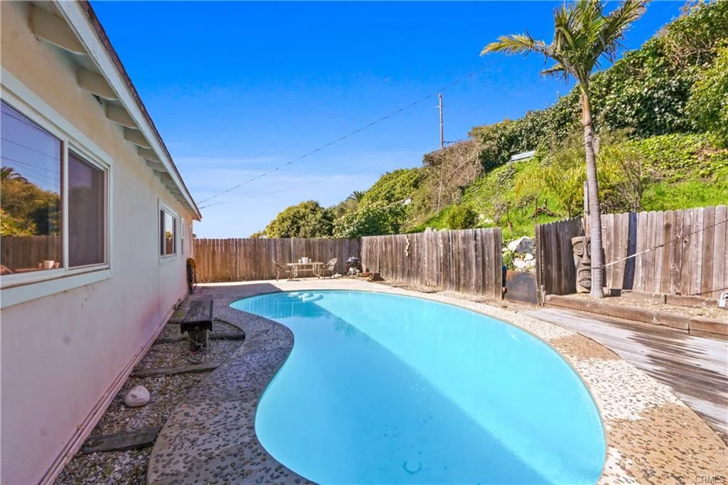 1700-Grenadier-Dr-14