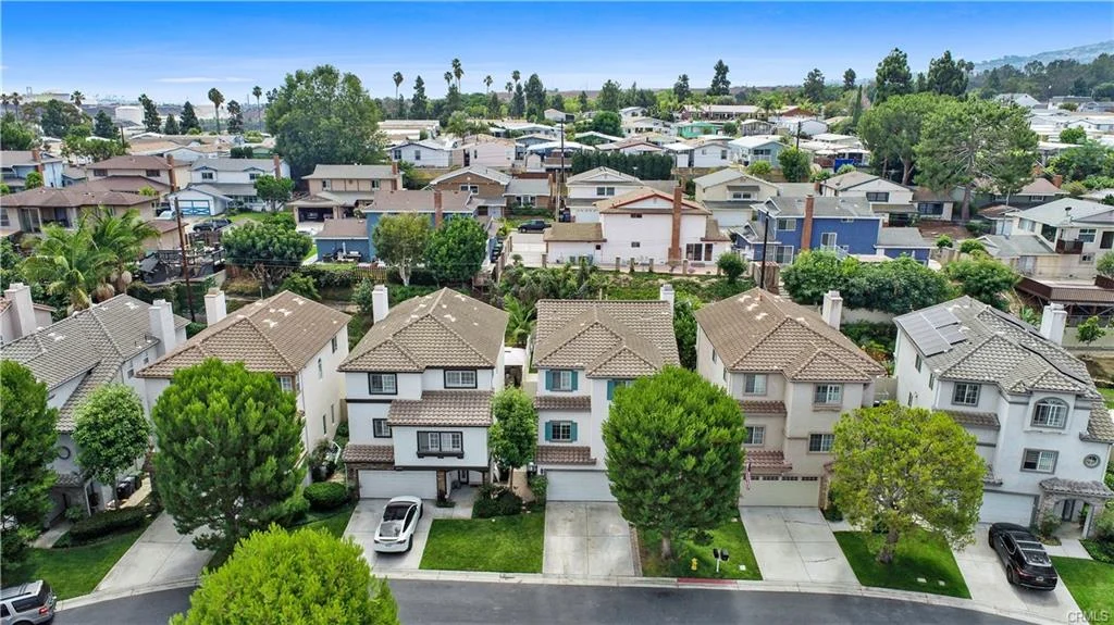 26347-Pines-Estates-Drive-32