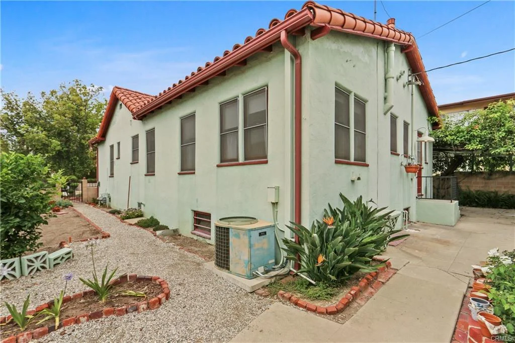 732-S-Alma-Street-17