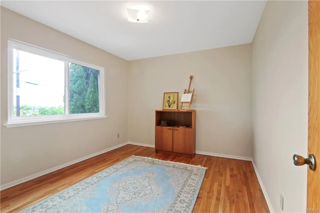 1616 Bardale Ave -19