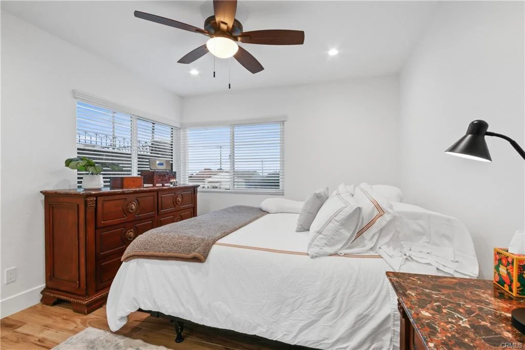 719 Oro Terrace San Pedro -26