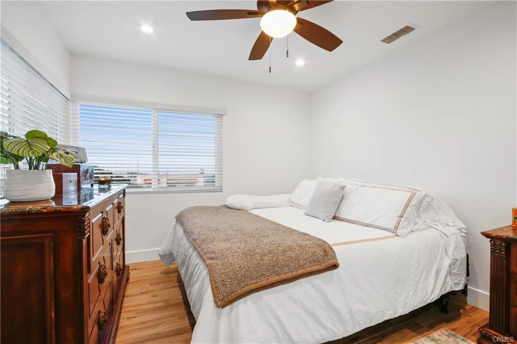 719 Oro Terrace San Pedro -27